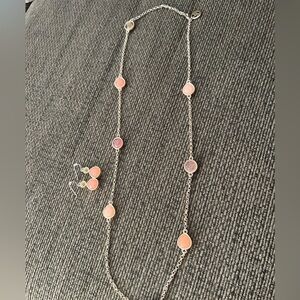 Vtg CROWN TRIFARI Rhinestone Gold Toned Necklace Earring Set